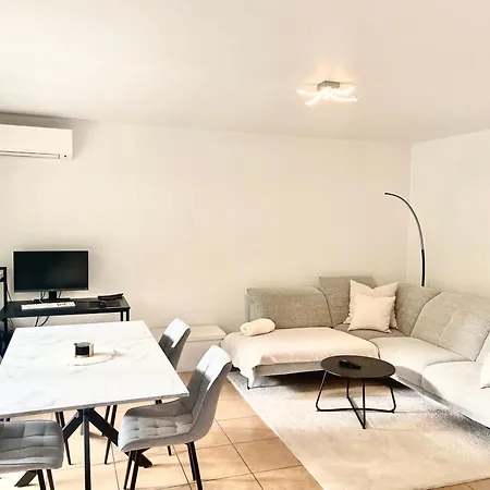 Apartment Stade Riviera Nice