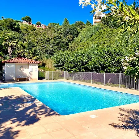 Apartment Stade Riviera